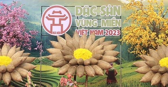 Trải nghiệm hương vị đặc trưng ba miền tại hội chợ Đặc sản vùng miền Việt Nam 2023